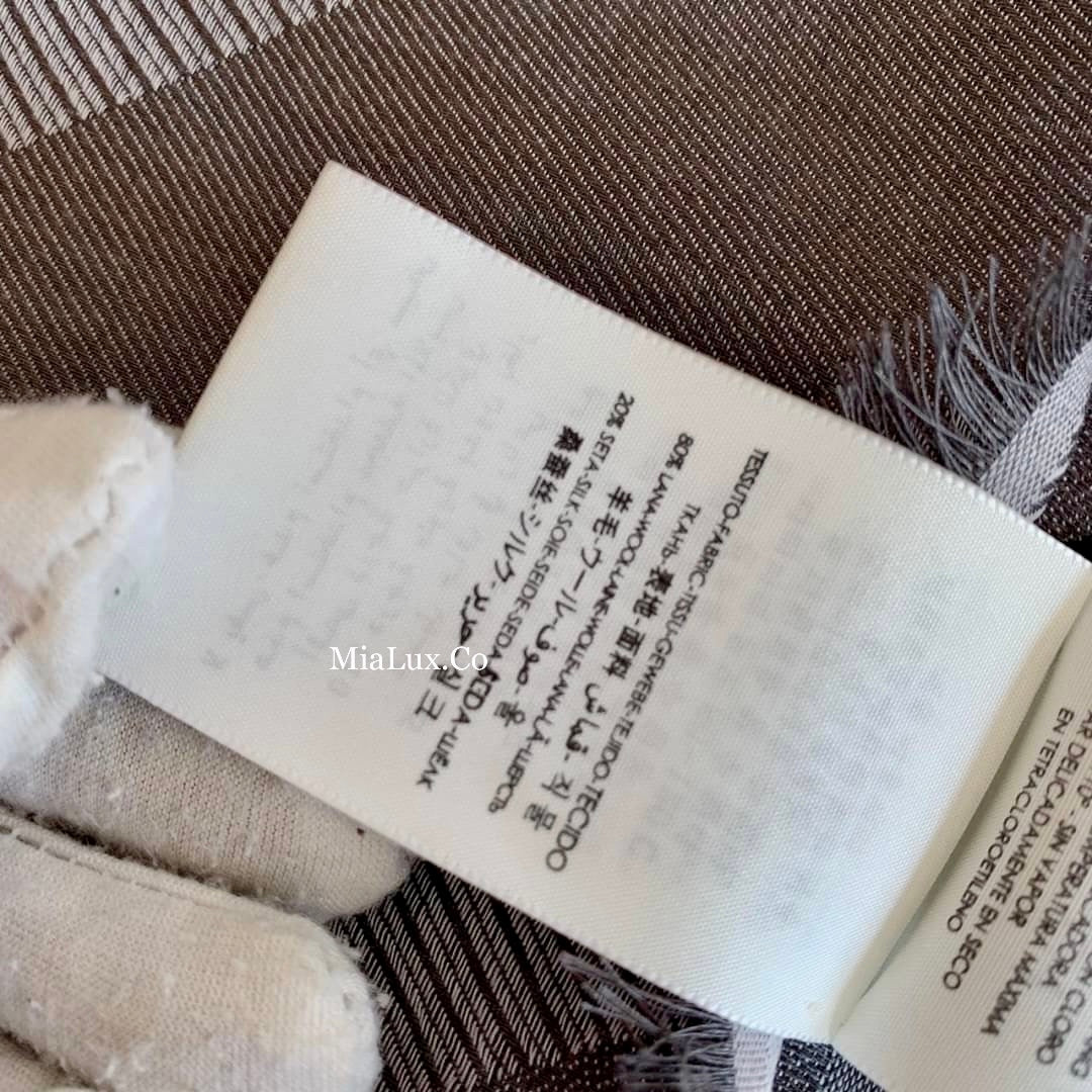 *@Gucci Wool Scarf Square 羊毛大方巾/P180