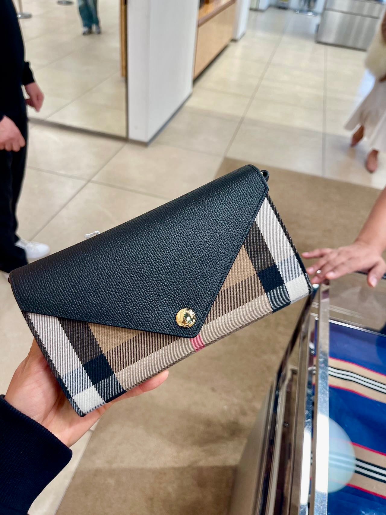 @Burberry▪️Halton 信封長夾/650P189 🔥下殺🉐9310