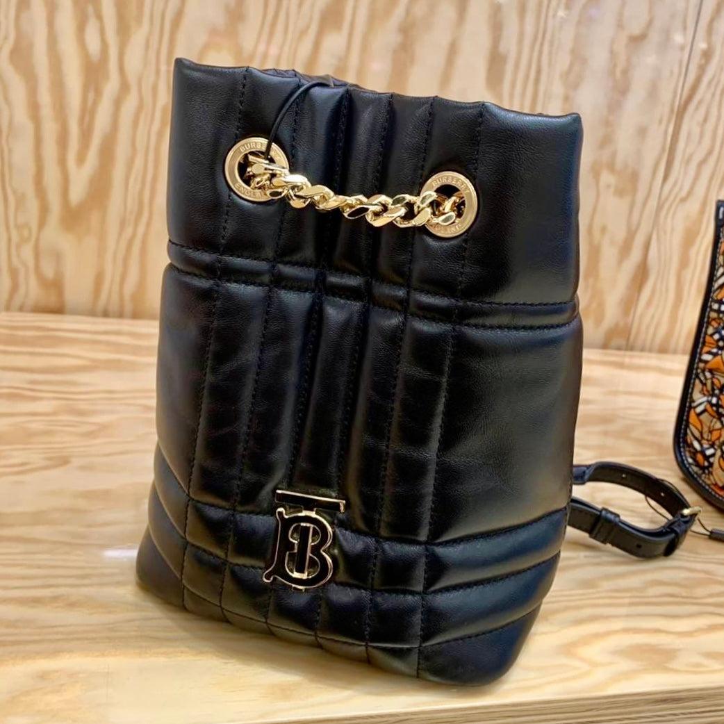@Burberry Lola TB 方格水桶後背包/P581 🔥下殺🉐27150