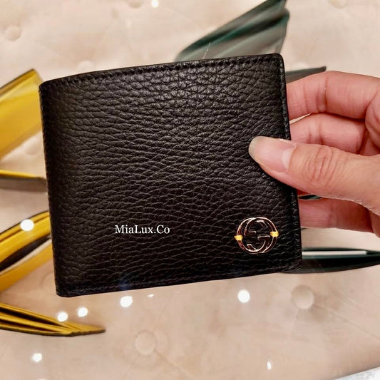 *@Gucci Wallet 男生款雙色短夾/510P230 🔔限時折扣 🉐11350