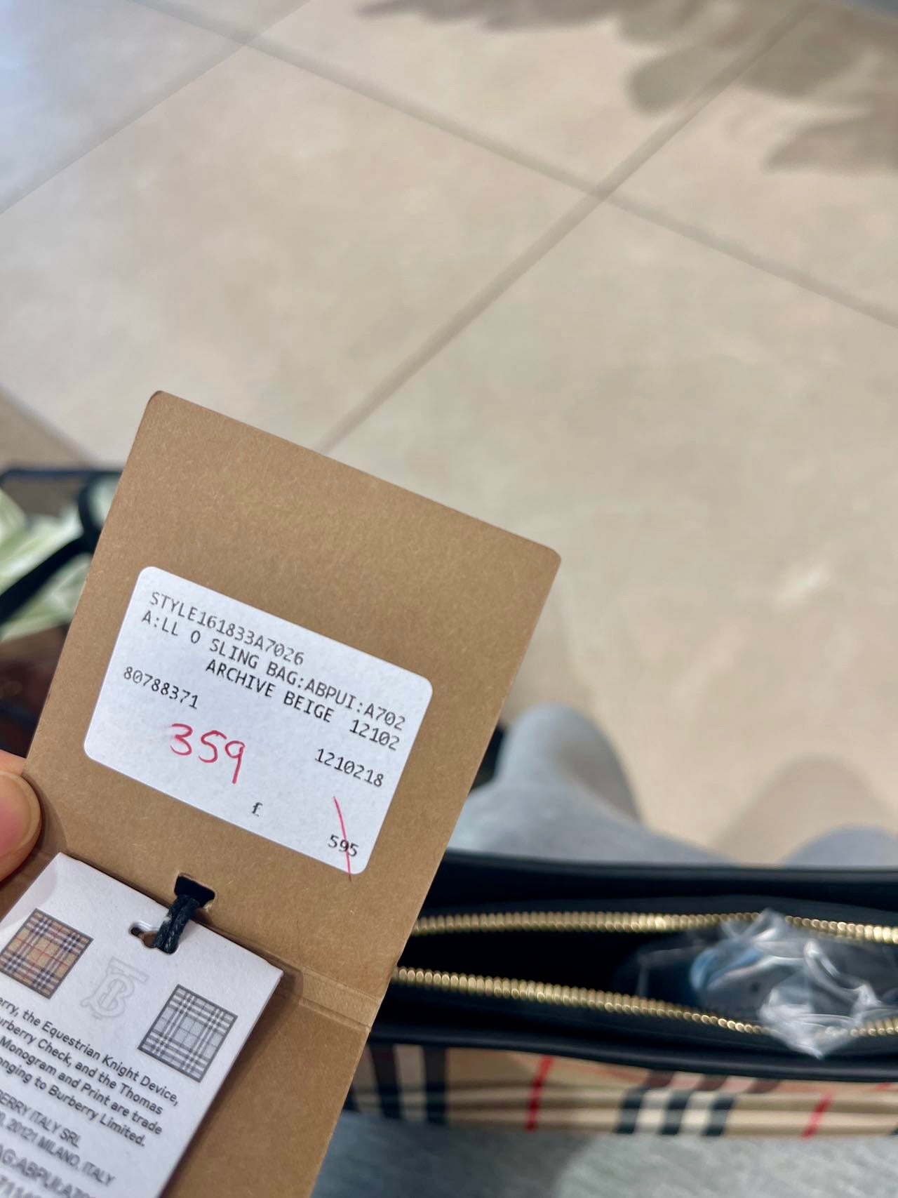 @Burberry Sling 腋下包/ 595P359 🔥下殺🉐16960