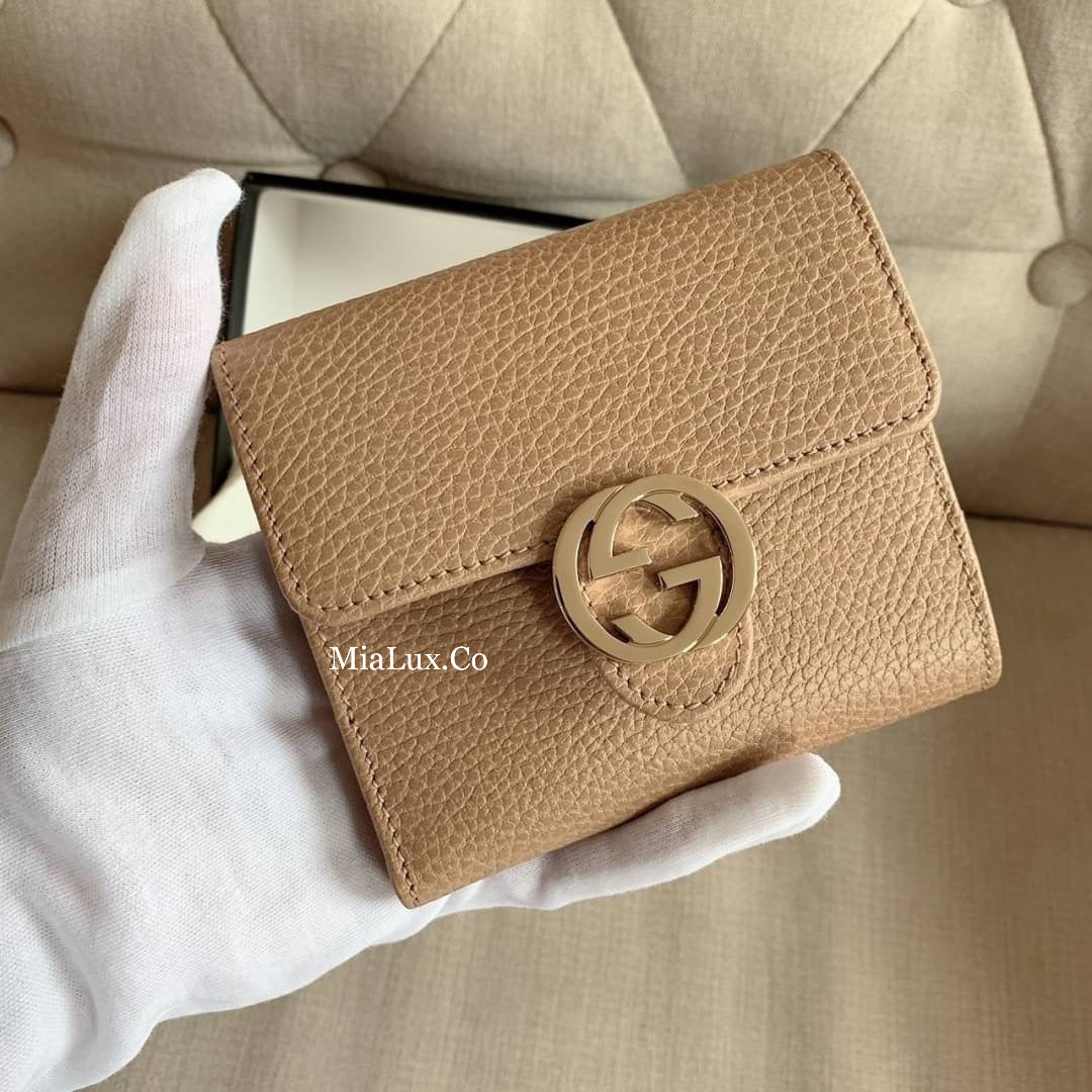 *@Gucci▪️Interlocking 雙G銀扣短夾/510P230 🔔限時折🉐11150