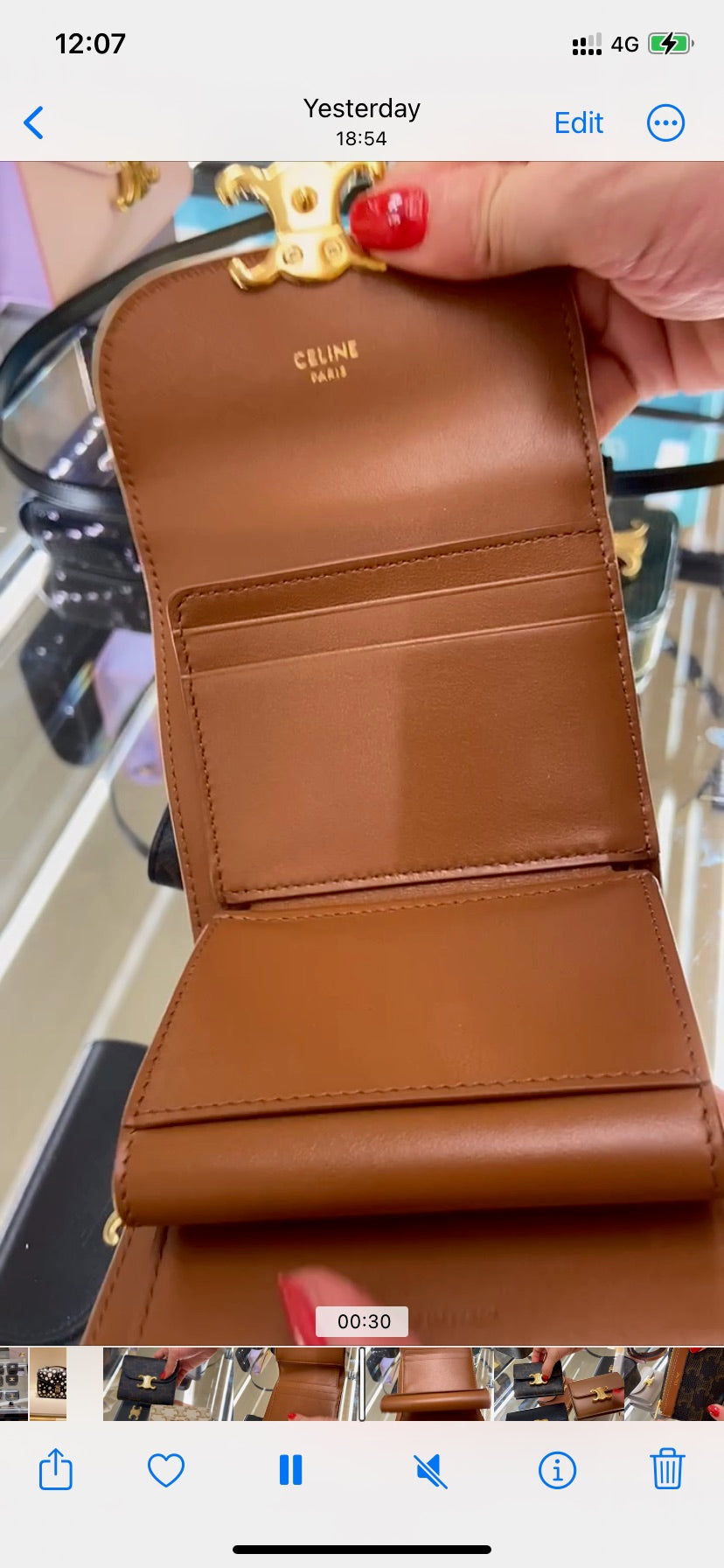 Celine▪️Flap Wallet Triomphe S 老花三折短夾/495E510 🉐19360🇪🇺