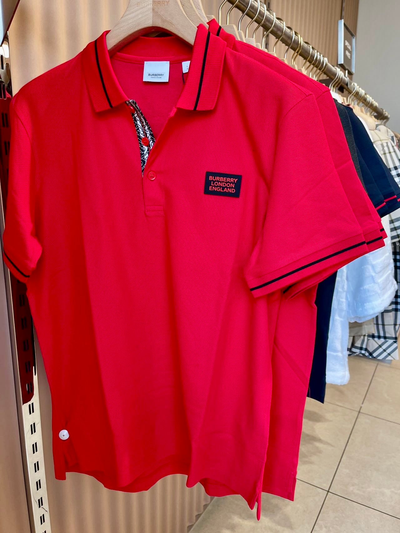 @Burberry 男生款Polo上衣/300P129 🔥下殺🉐6610