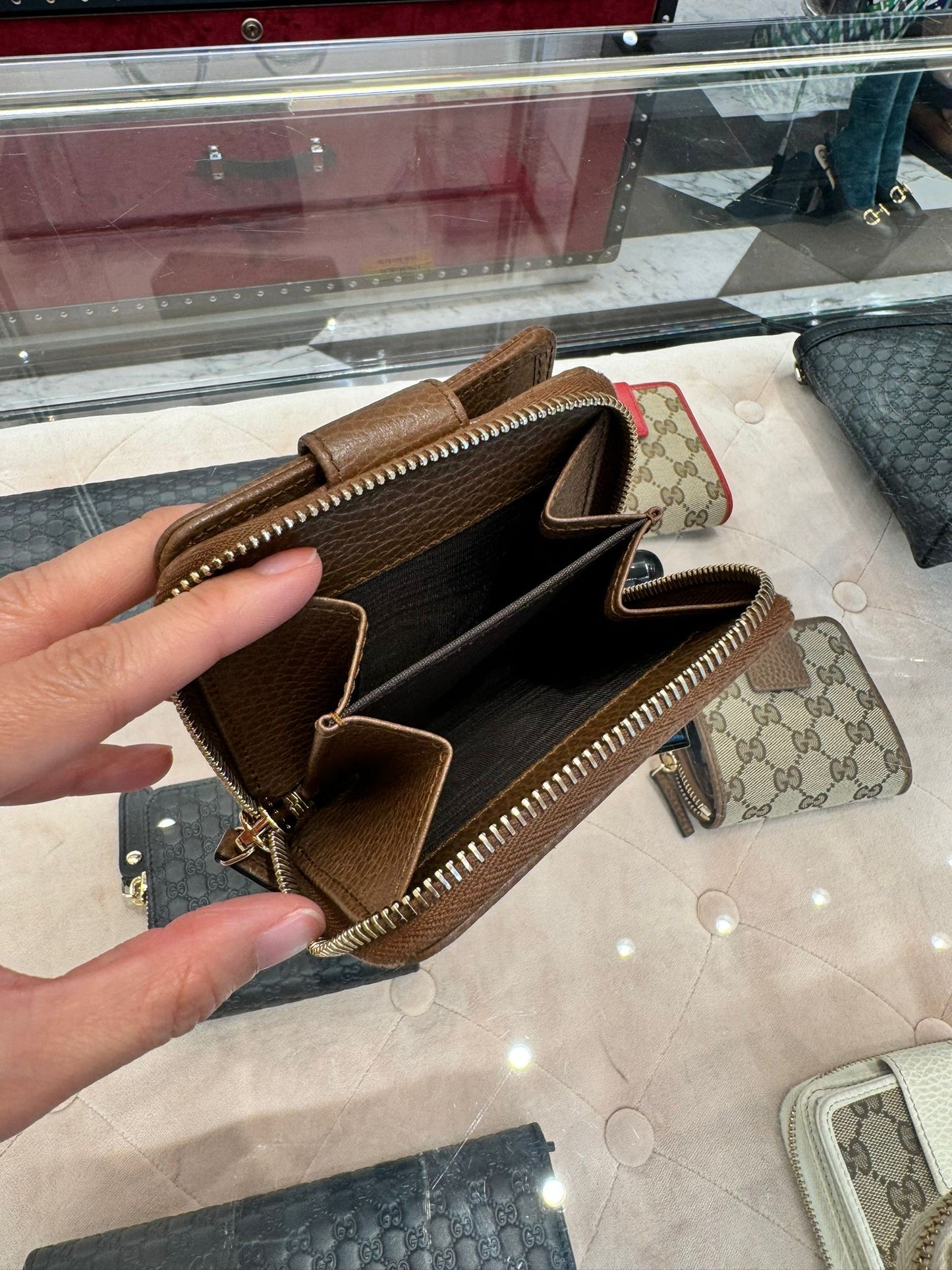 *@Gucci Canvas 織布短夾/440P200 🔔限時折🉐11000