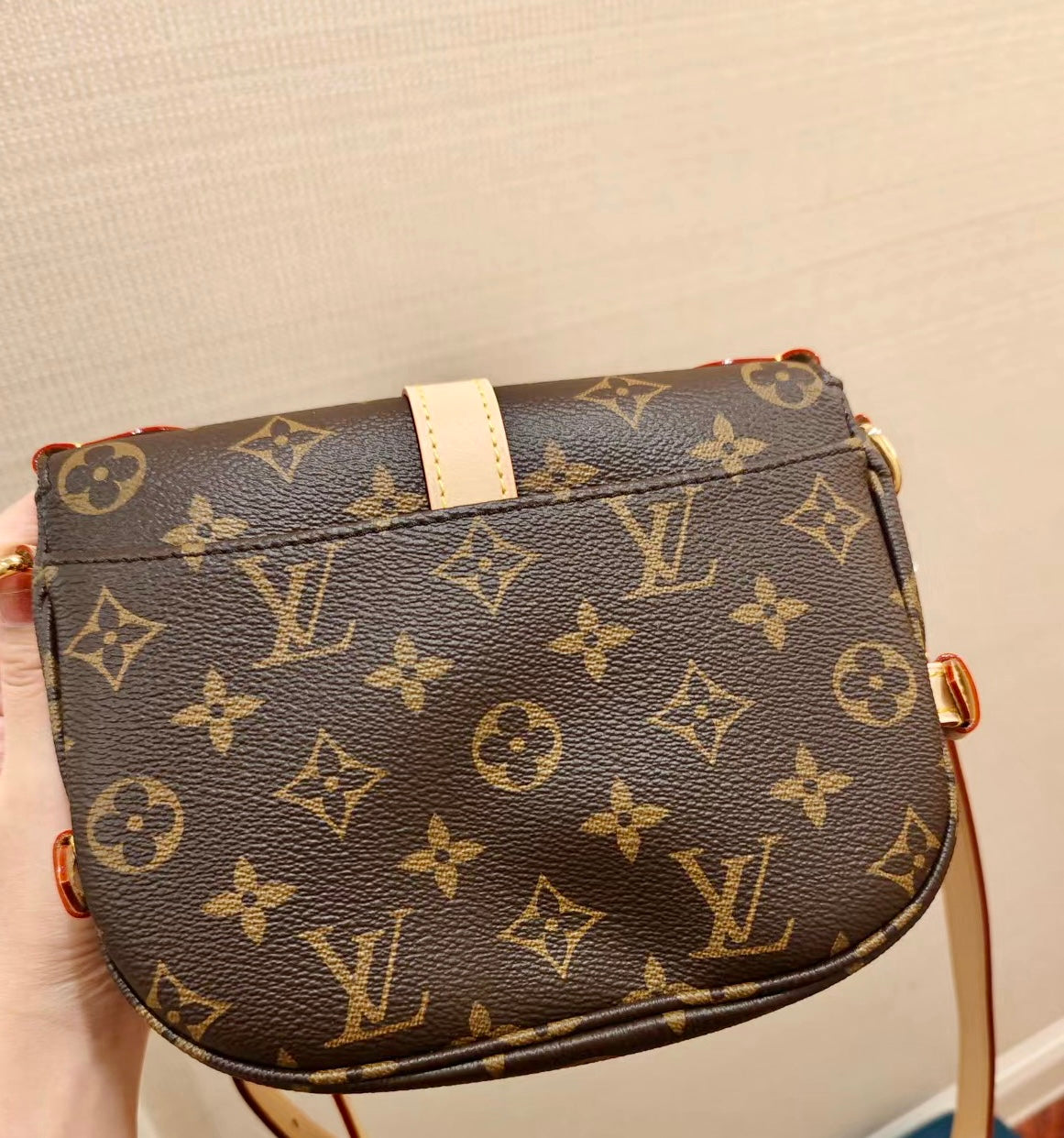 LV▪️Saumur BB 雙子星馬鞍包/1830✨🉐75980🏷️