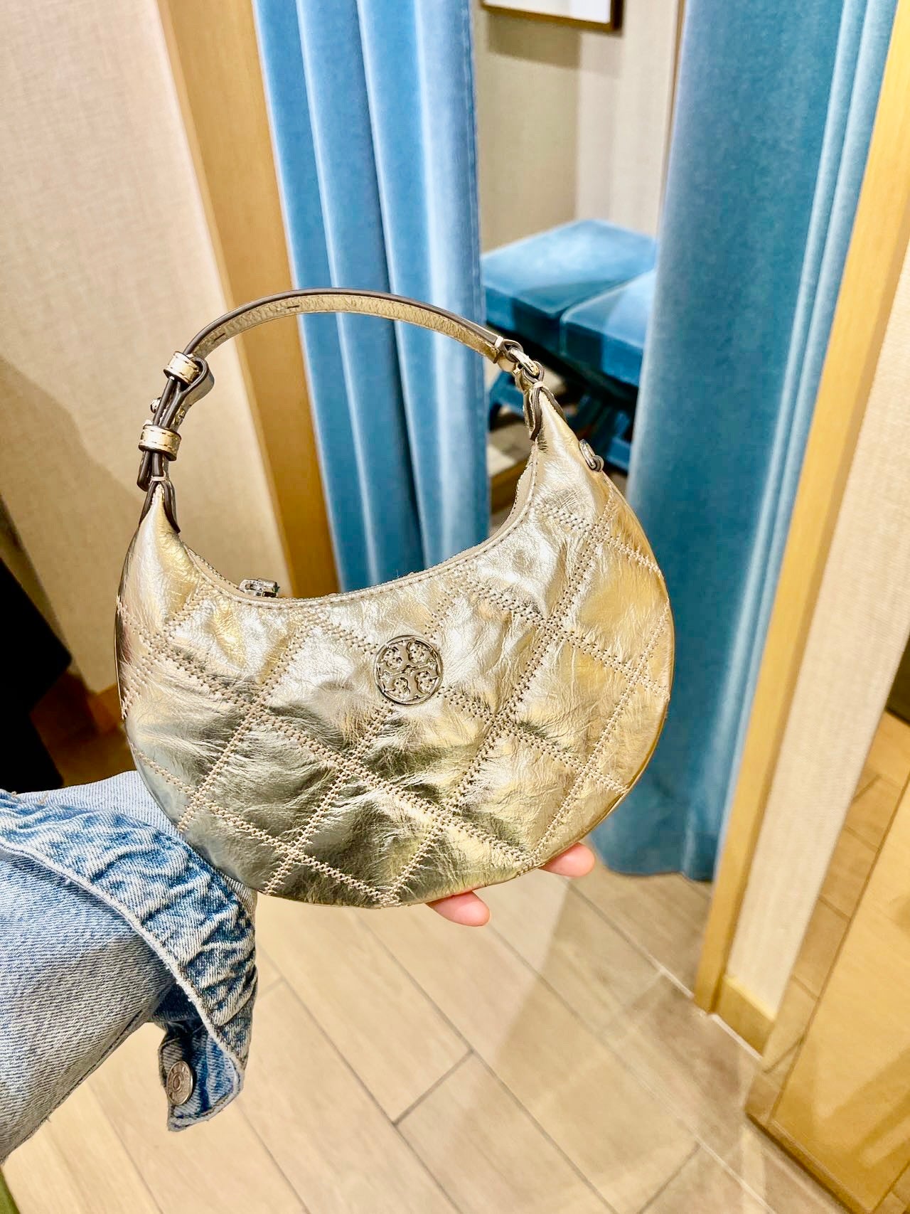 @ToryBurch▪️Willa Mini 半月肩背包/440P289🔥折上六折🉐8600