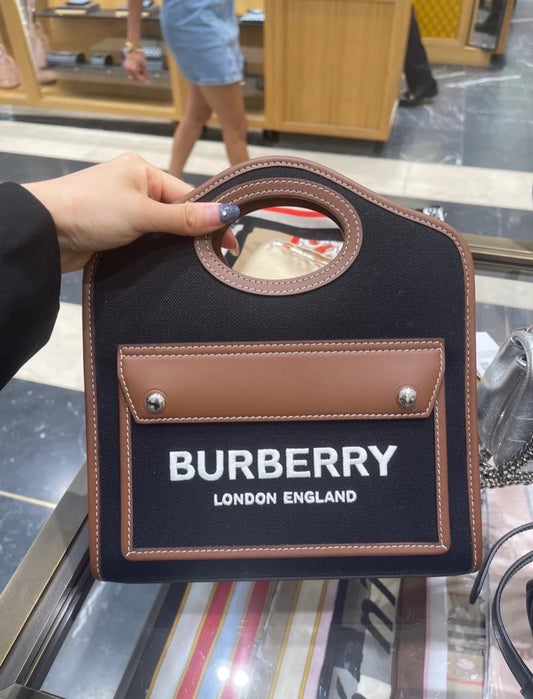 ❌Burberry▪️Pocket Mini 口袋包-黑/1050T715 ㊙️折扣🉐30320💰