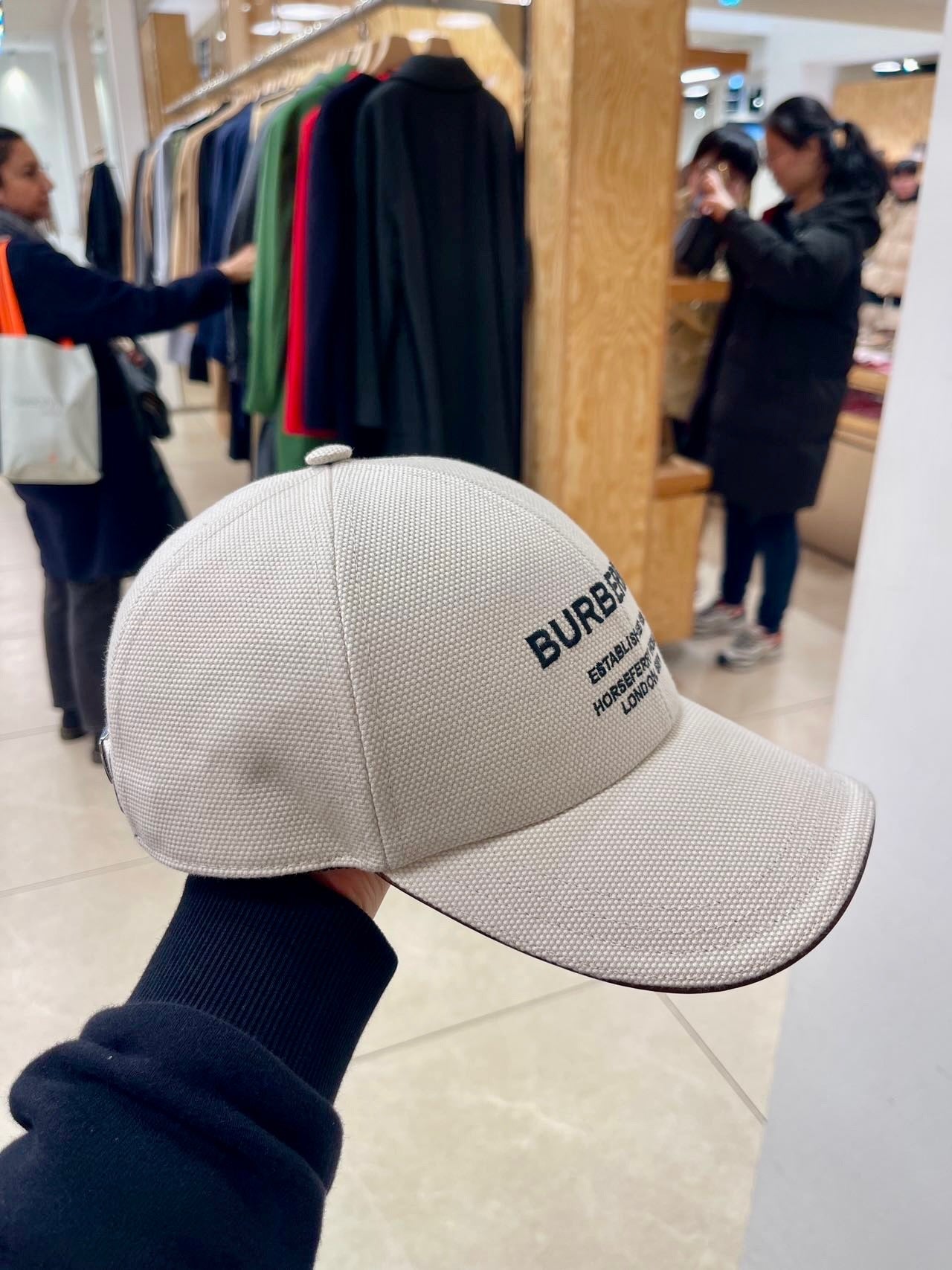 @Burberry 棒球帽/320P139 🔥下殺🉐7060