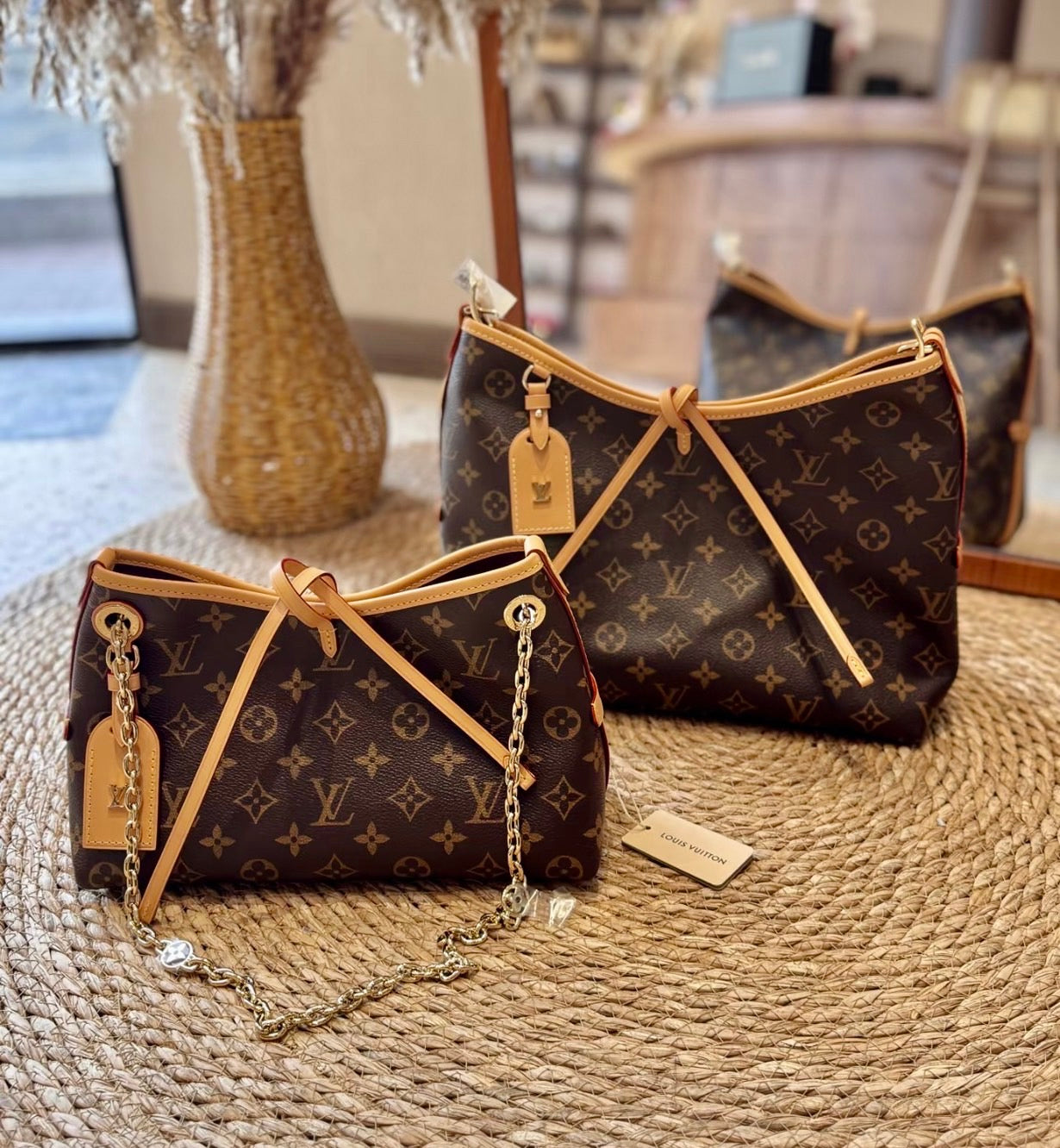 LV CarryAll BB 爆款迷你鍊條包/2110✨🉐87510