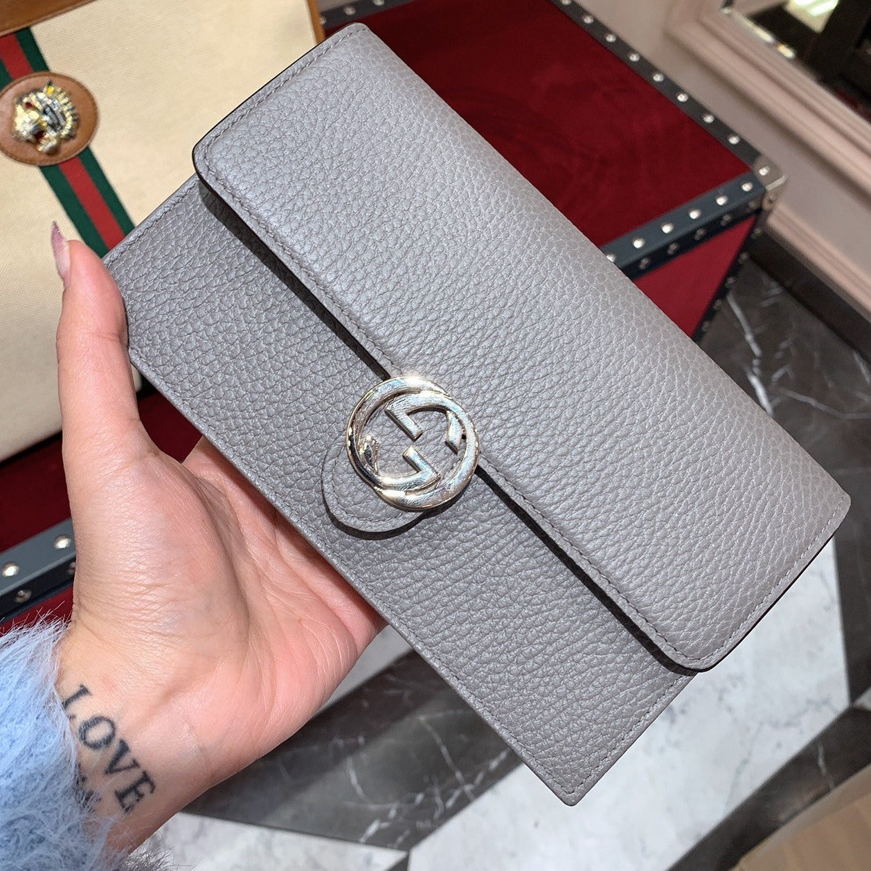 *@Gucci▪️GG WOC 雙G銀扣WOC包/P435 🔔限時折🉐20580