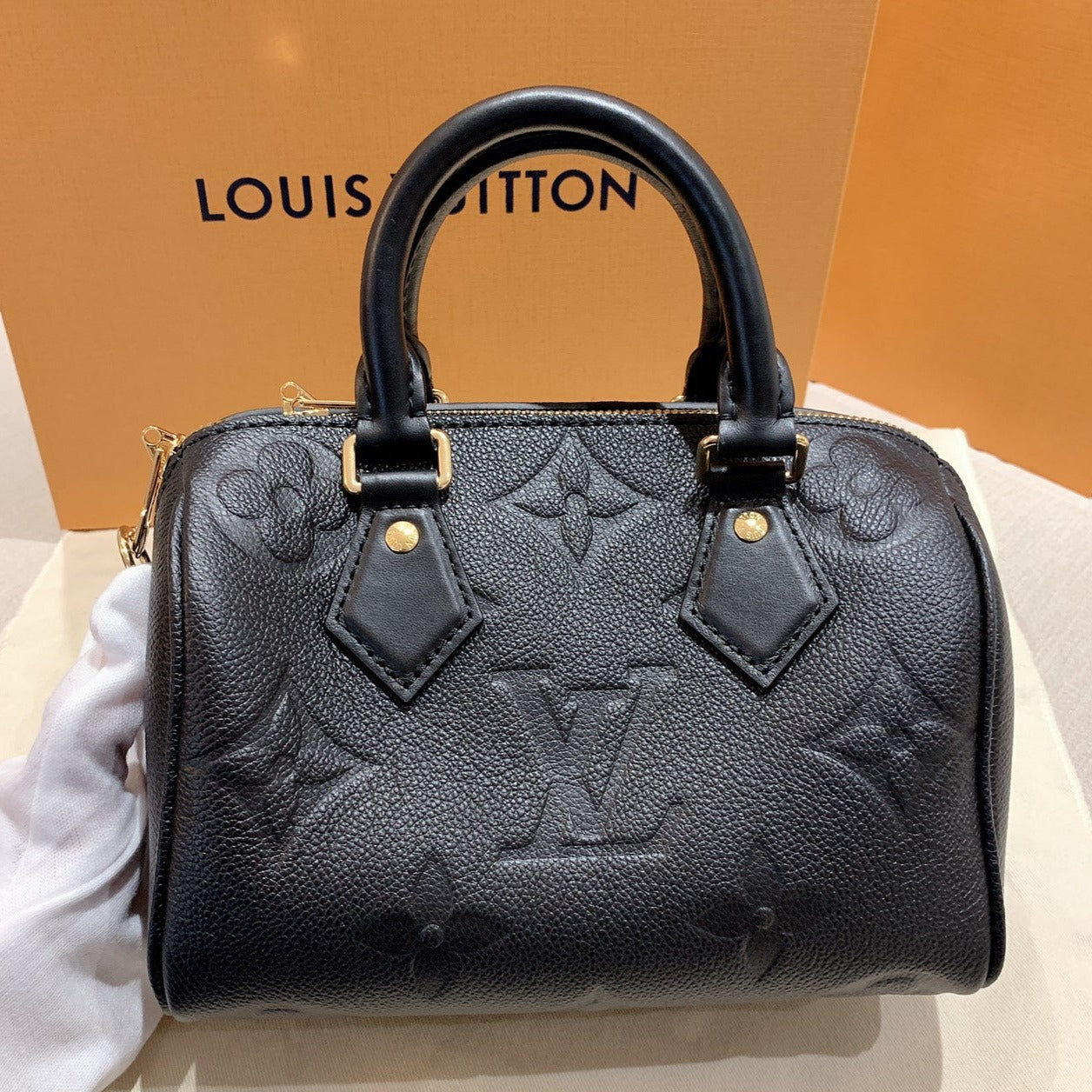 LV▪️Speedy Bandoulière 20 壓紋波士頓包/1930✨🉐80130