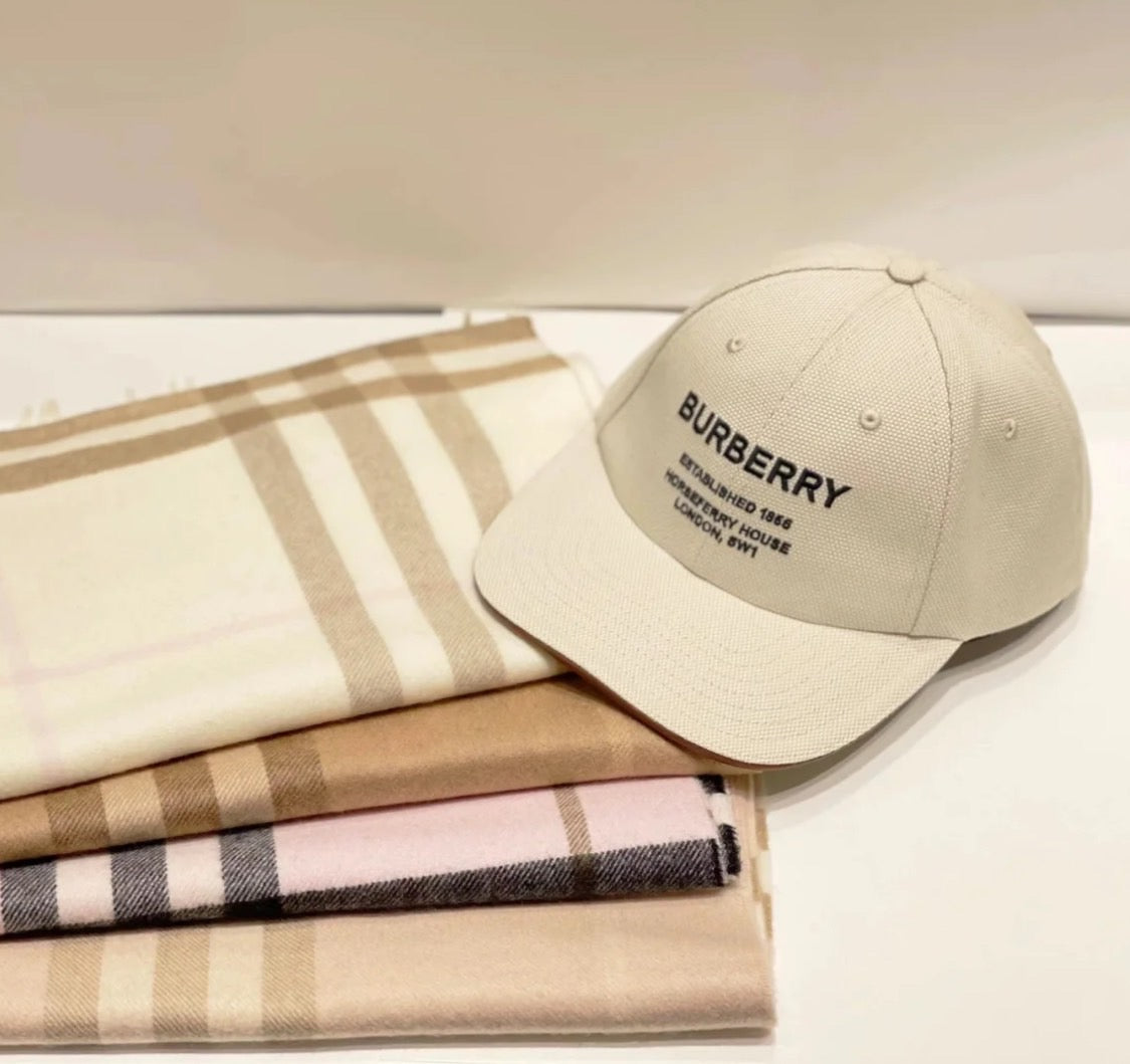 @Burberry 棒球帽/320P139 🔥下殺🉐7060