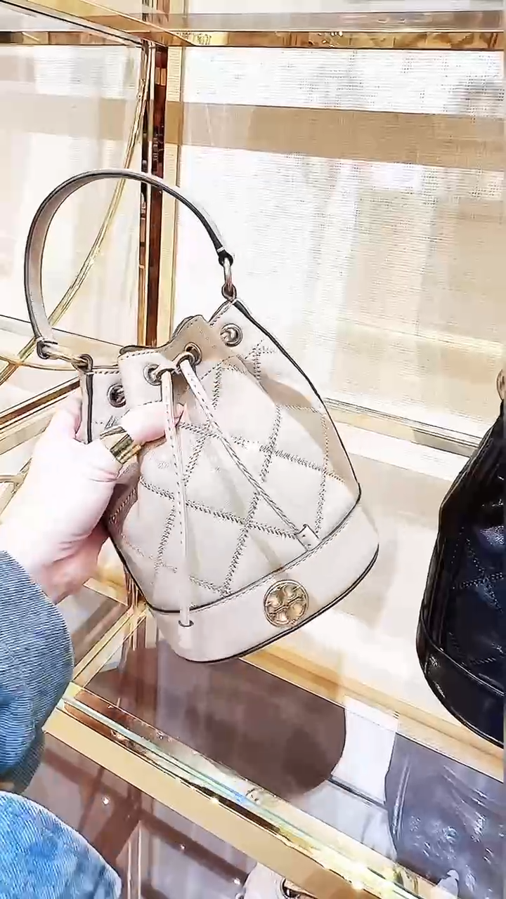 @ToryBurch▪️Willa Mini 格菱水桶包/545P359 🔥折上八折🉐13720