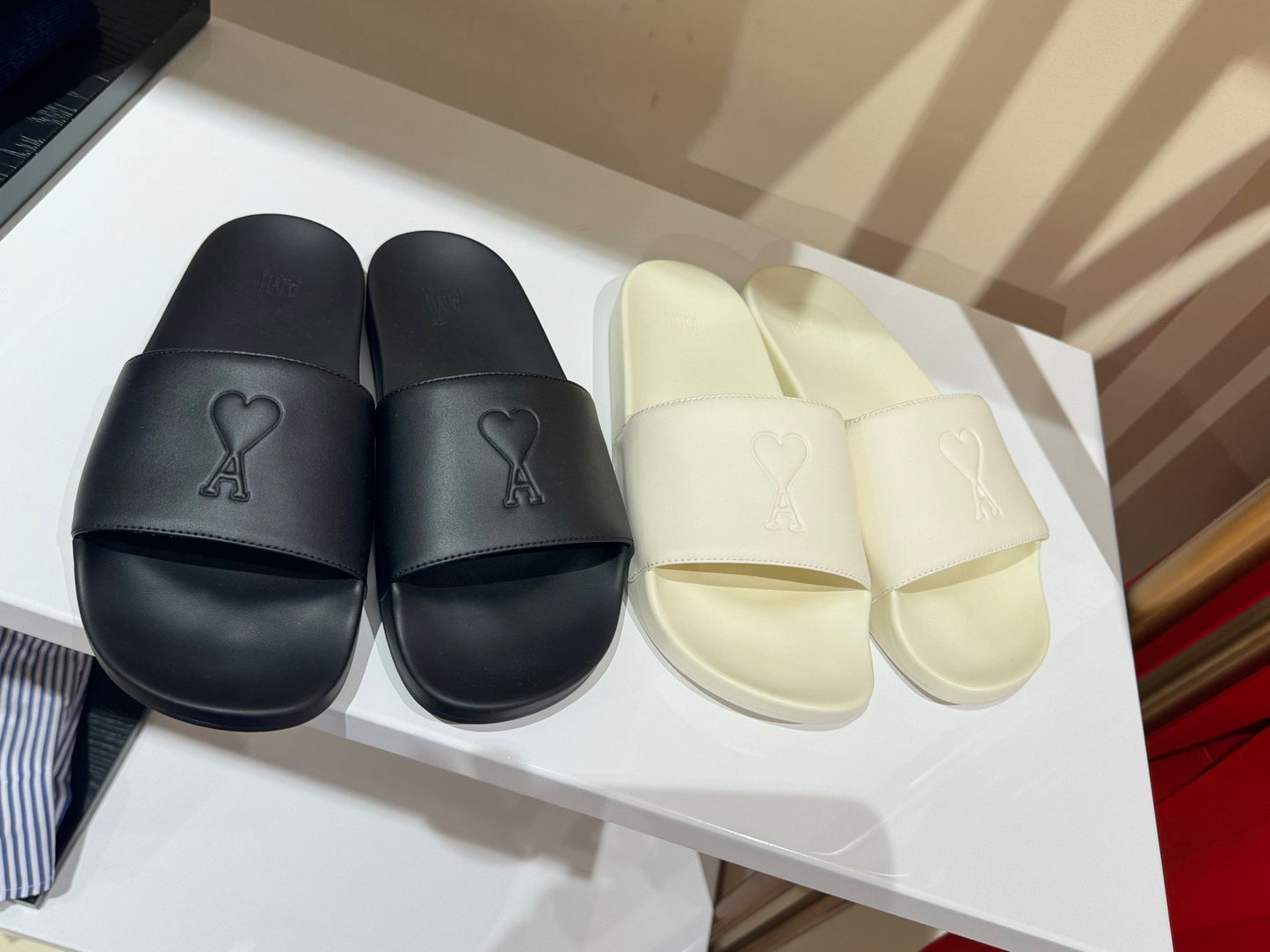 @Ami Slippers Logo拖鞋/145P87 🔔限時折🉐4720