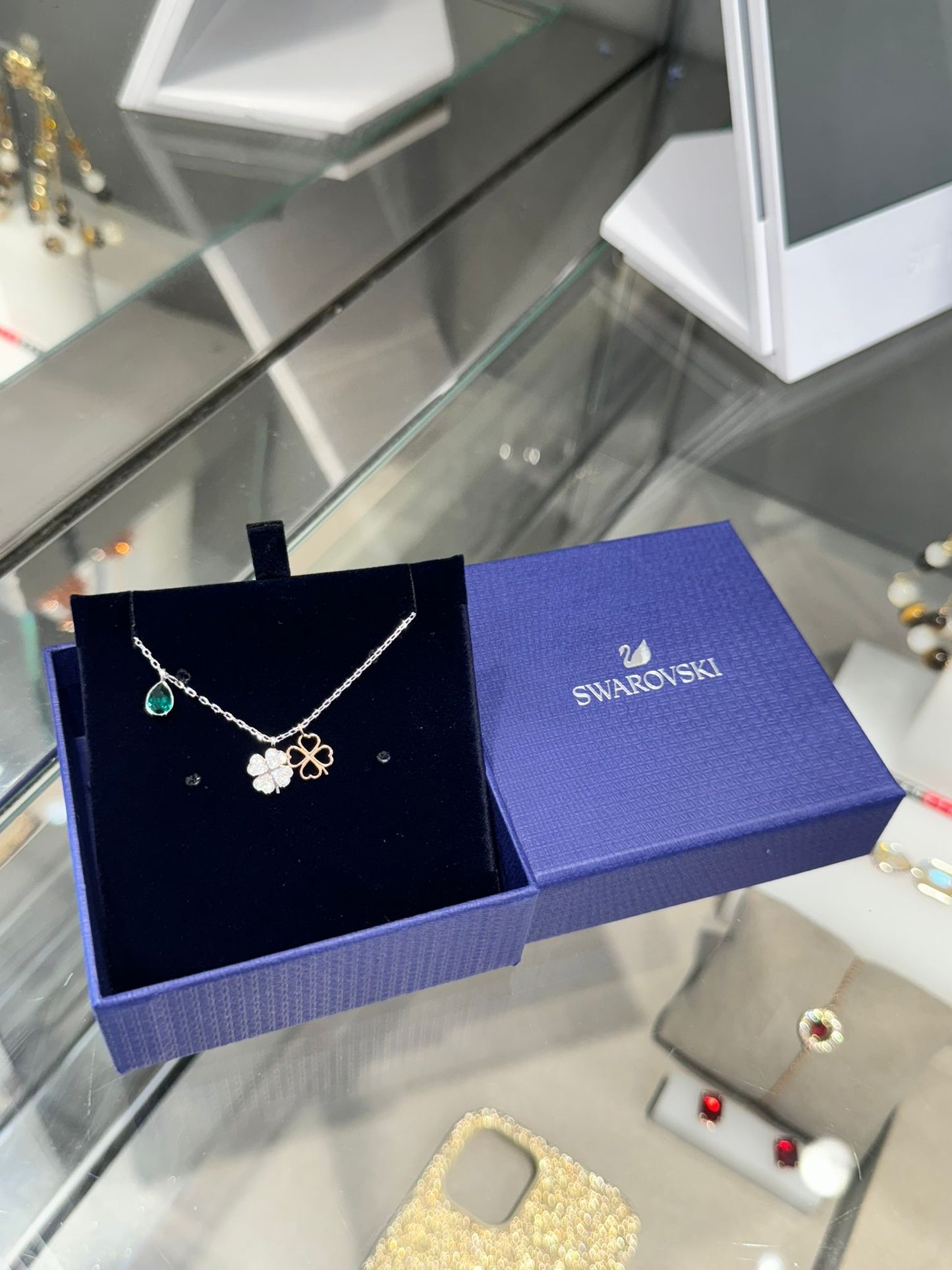 @Swarovski Duo Clover 四葉幸運草項鍊 P44 🔔限時折🉐2780