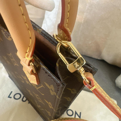 *現貨*LV Petit Sac Plat 小款琴譜包 P39800 /T63500