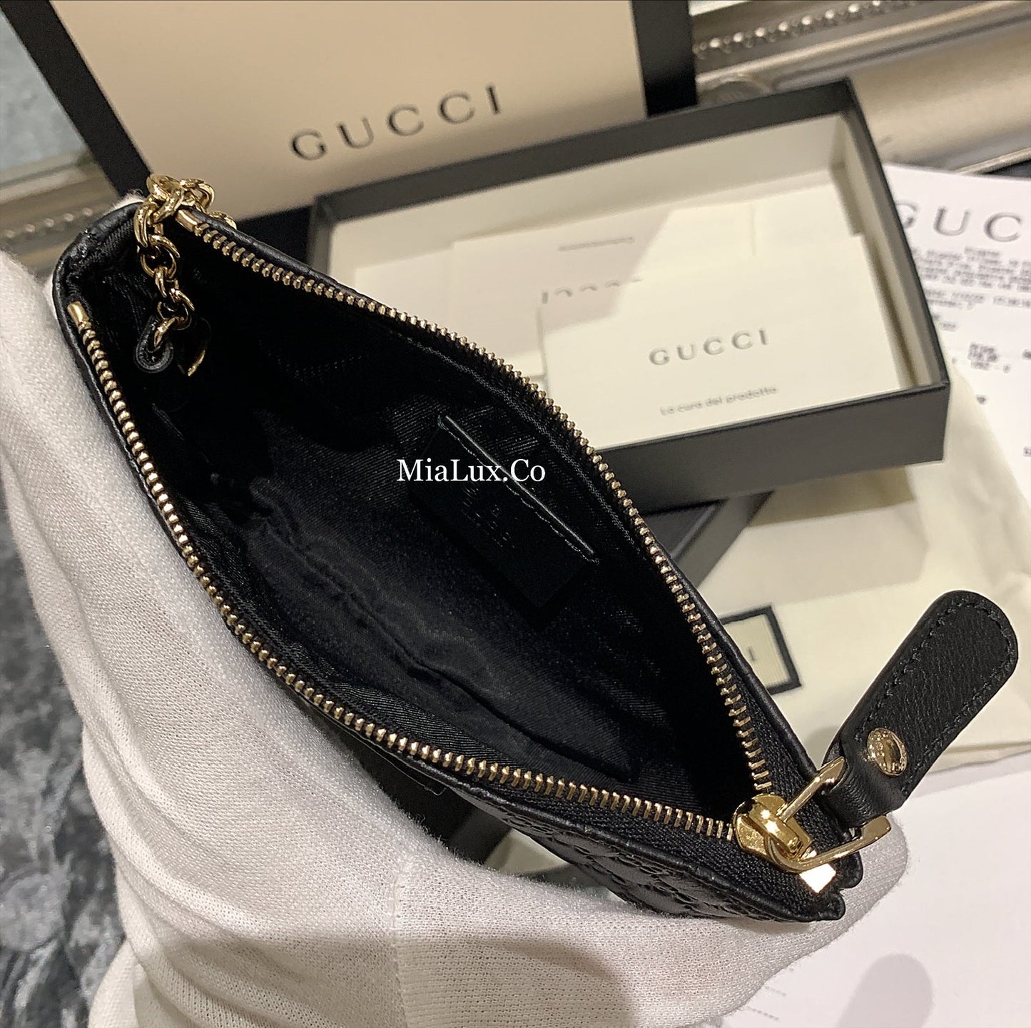 @Gucci Embossed Key Pouch 壓紋圓型扣鑰匙錢包/P145