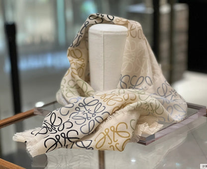 Loewe Anagram scarf 羊毛絲綢圍巾/325H293 💚折扣🉐12290