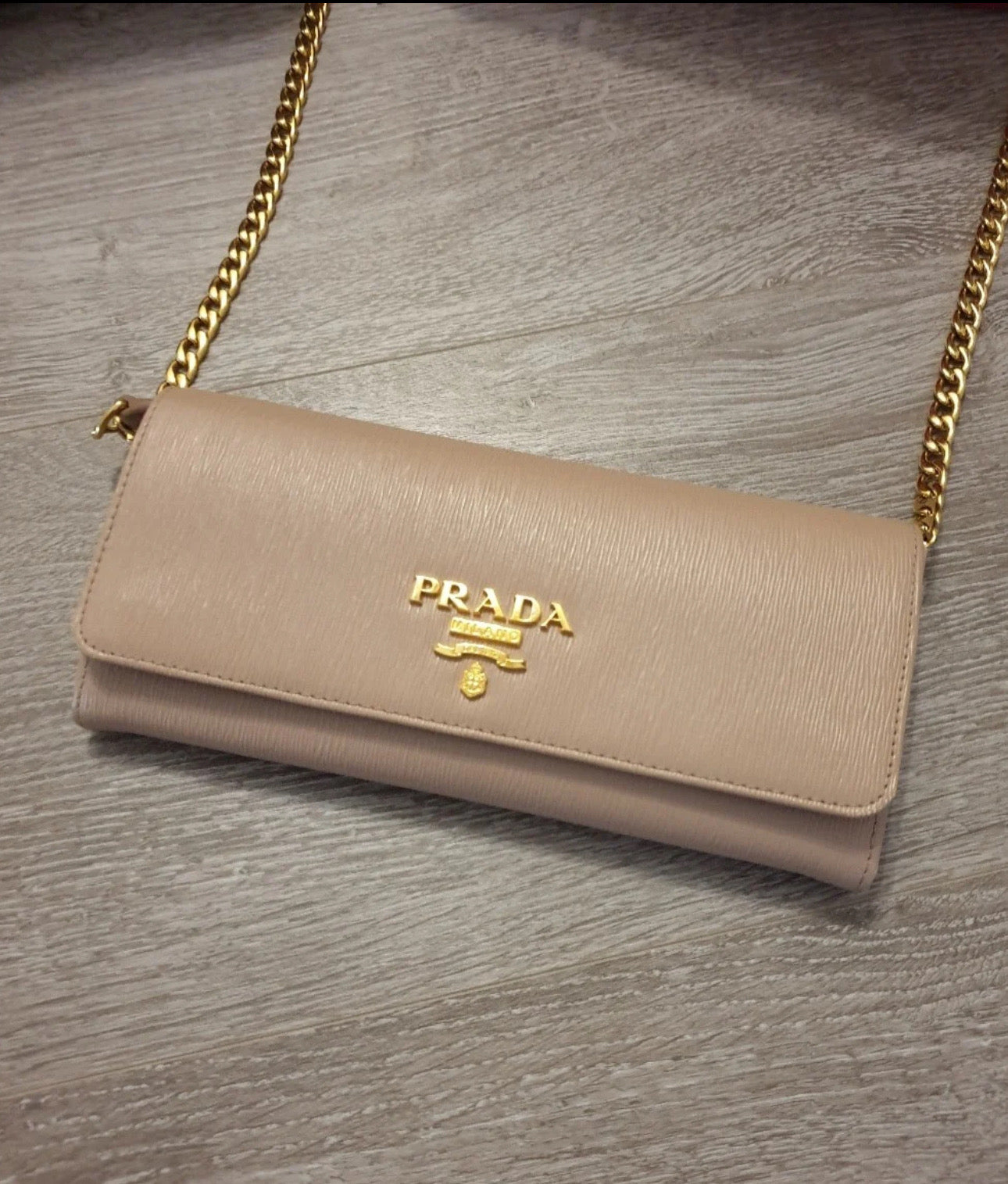 @Prada Bifold 三角標水波防刮皮夾 🔔限時折🉐27800