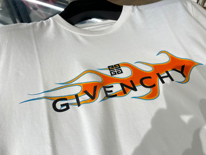 @Givenchy T 男款火焰品牌Logo白T恤/450P225 🔔限時折🉐10930