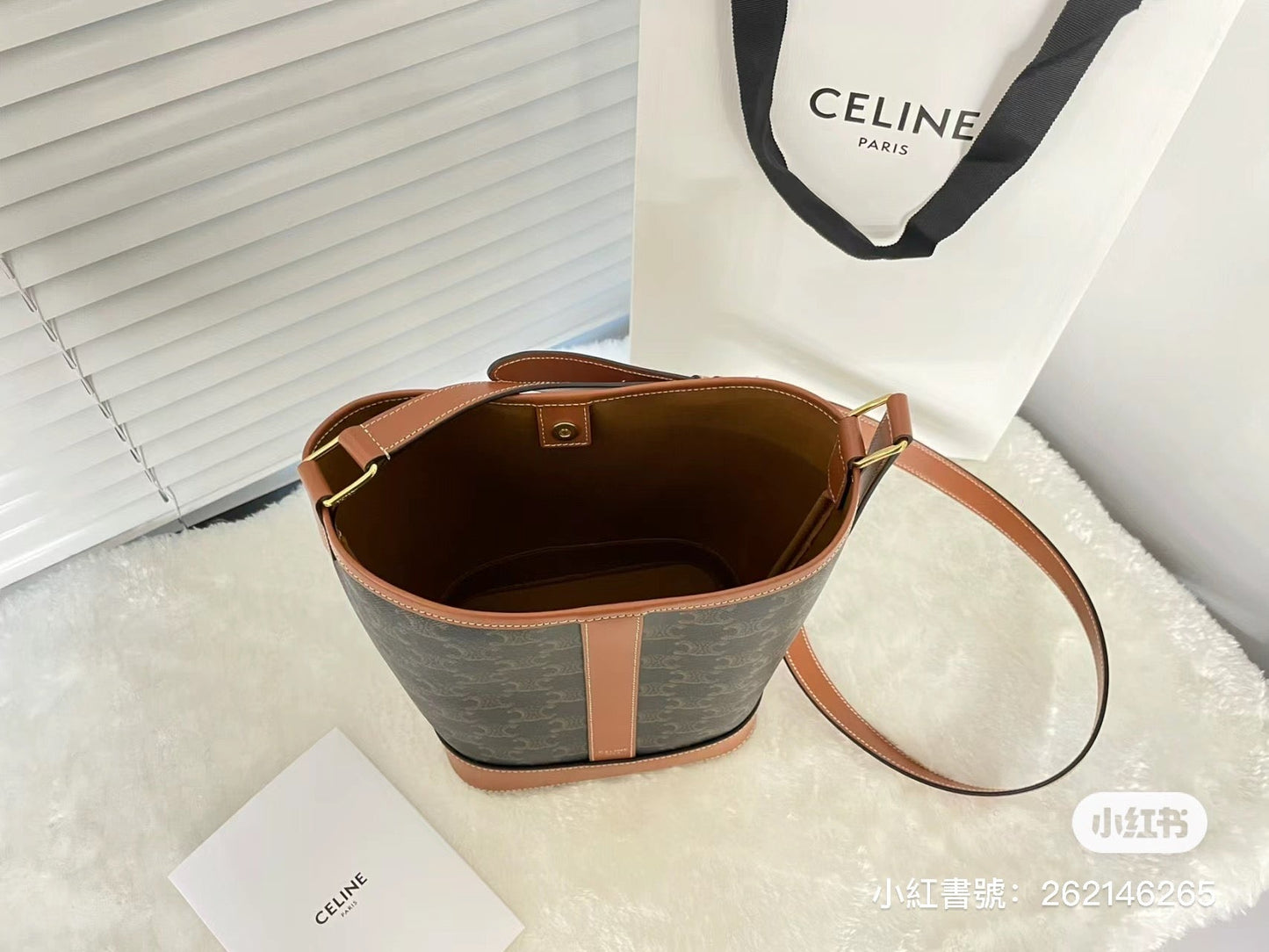 Celine▪️Bucket S 小款凱旋老花水桶包/1250E1300 🉐46500🇪🇺