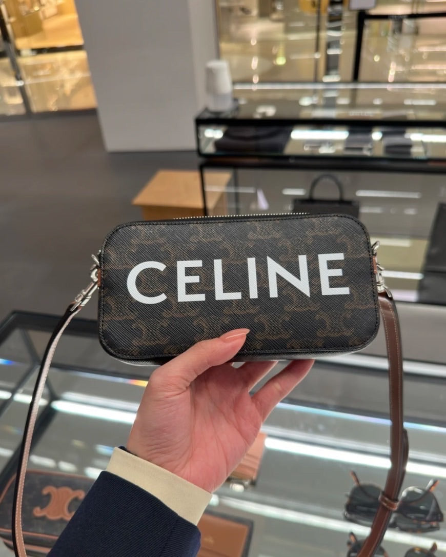 Celine Horizontal Pouch Logo老花橫式手拿斜背包/760E780 🉐28300🇪🇺