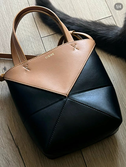 Loewe▪️Puzzle Fold Tote Mini 拼色拼圖折疊包-米白/1350SF1200 ㊙️折扣🉐49000💰