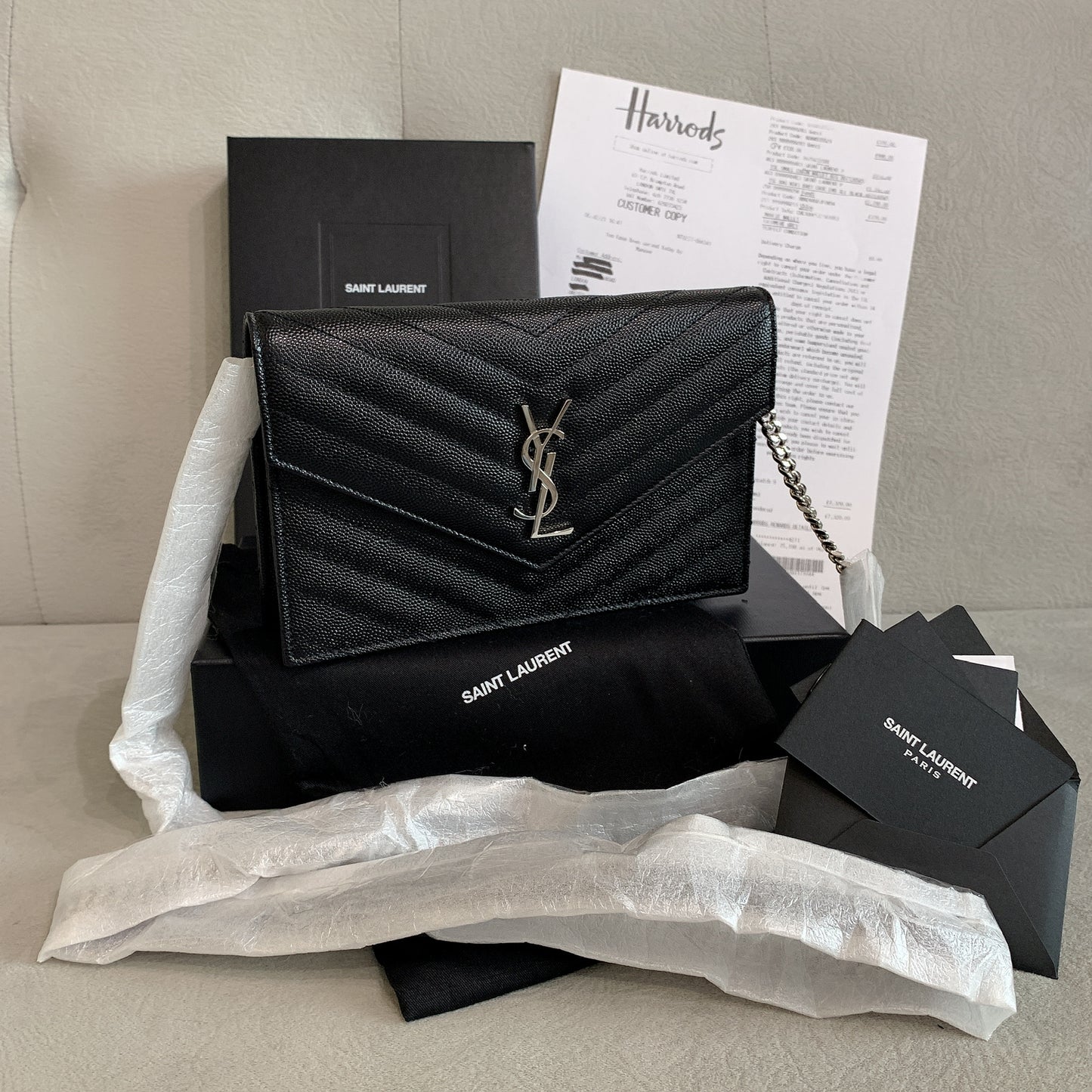 YSL Cassandre Envelope 粒面牛皮信封WOC包-銀扣/815E890 🉐32150🇪🇺