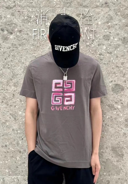 @Givenchy T 男款品牌Logo灰T恤/465P233 🔔限時折🉐11290