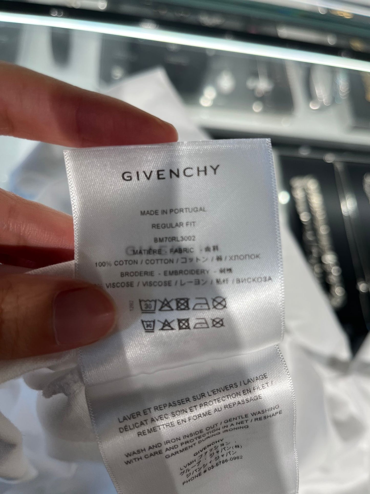 @Givenchy T 彩虹品牌Logo T恤/450P293 🔔限時折🉐13990