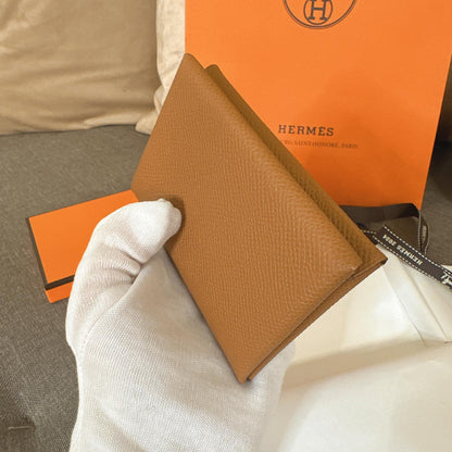 *現貨*Hermes Calvin Duo 金棕卡包 P18900 /T23800