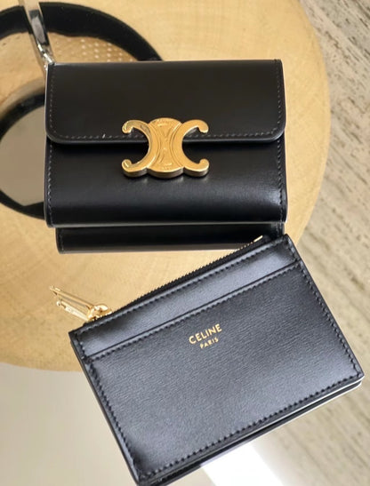 Celine TRIOMPHE COMPACT 亮牛皮二合一皮夾/520E560 🉐20600🇪🇺