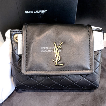 YSL Nolita Mini 水餃包/1110E1190 🉐39980🏷️