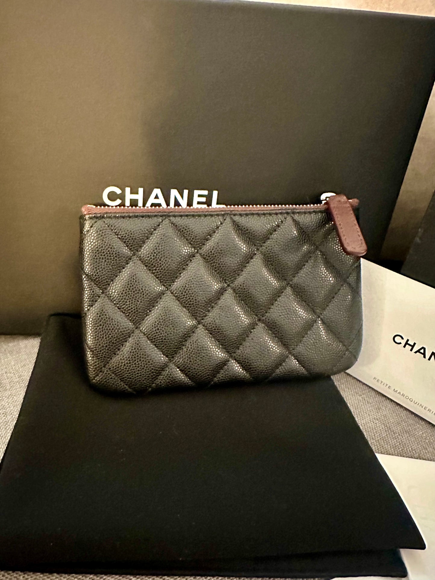 *現貨*CHANEL▪️ZIPPED CASE SMALL 一字拉鍊零錢包 特惠✨🉐22800