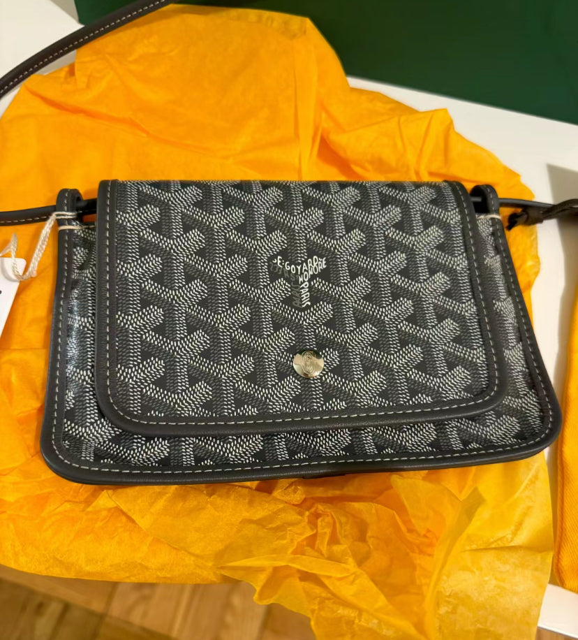 Goyard▪️Plumet Pocket Wallet 經典信封包/945 🉐45800🏷️