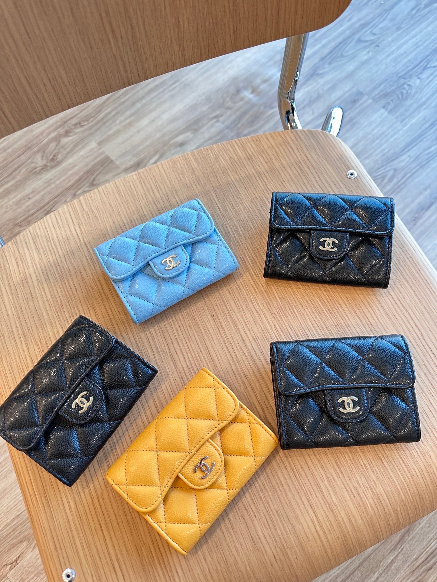 *CHANEL✨ CLASSIC FLAP COIN PURSE 經典格紋雙層翻蓋錢包 AP0220