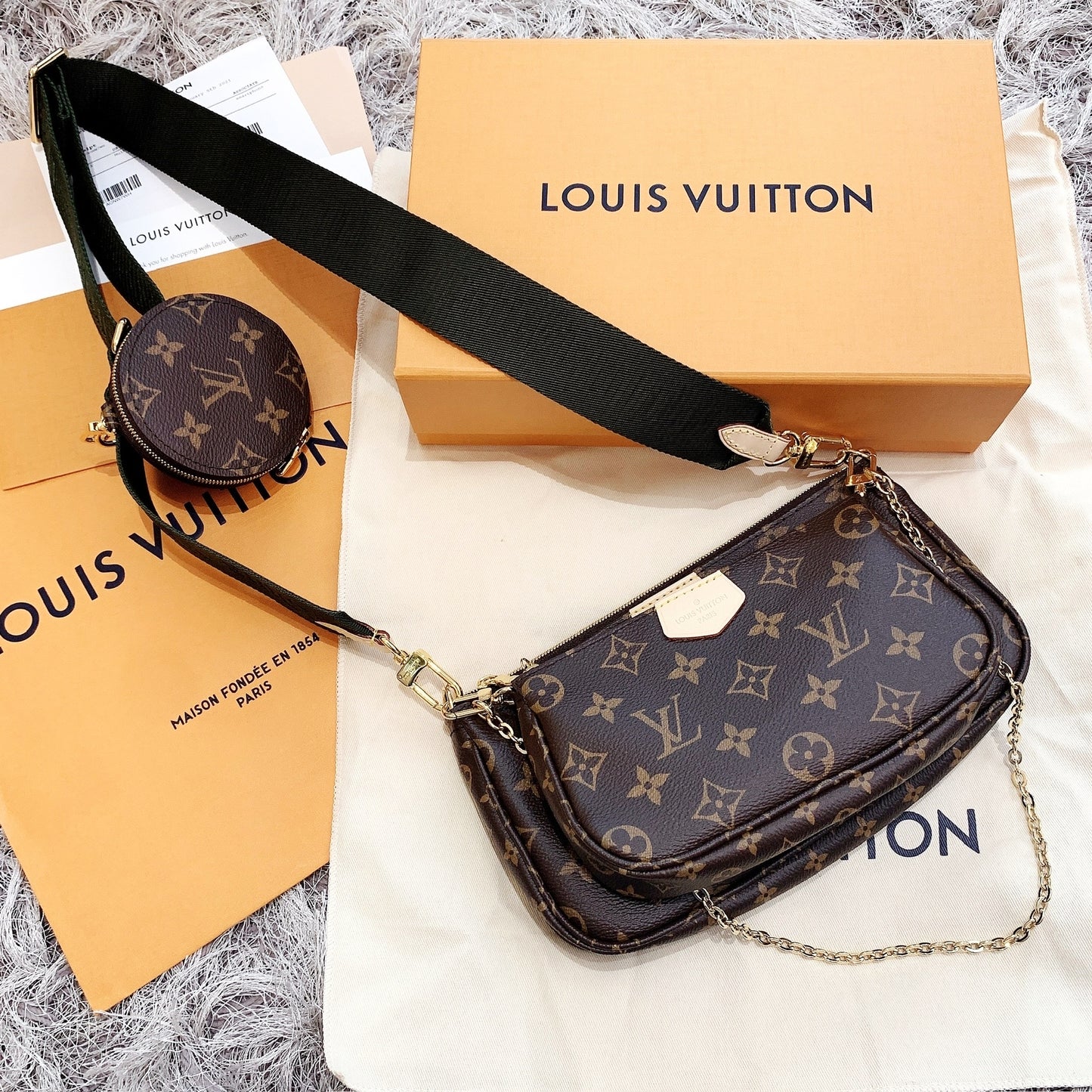 LV▪️Multi Pochette Accessoires 五合一麻將包/1970 ✨🉐79800