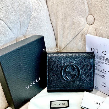 @Gucci Soho Wallet 浮雕翻蓋三折短夾/P230