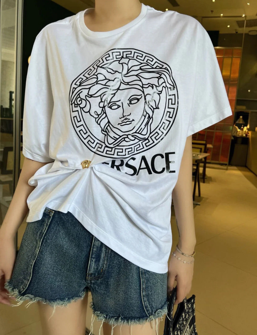 @Versace T 男款T恤上衣/330P105 🔔限時折🉐6230