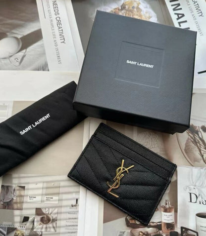 YSL Cassandre Matelasse Cardcase 粒面牛皮卡夾/230E250 🉐9750🇪🇺