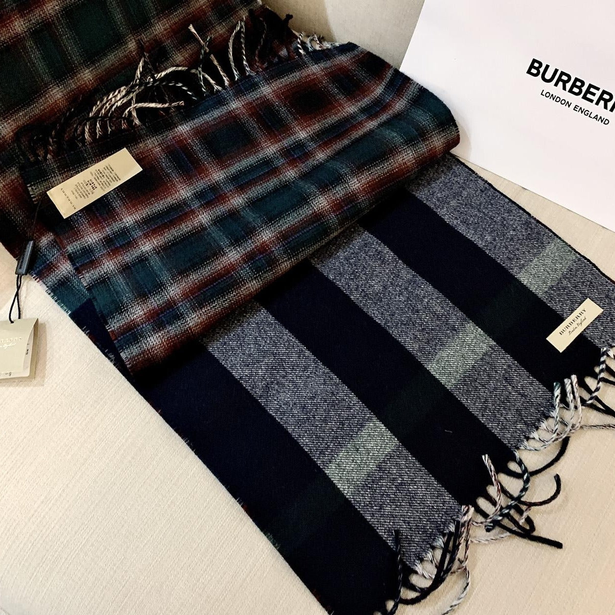 @Burberry Check Scarf 雙面格紋拼接羊毛圍巾/P149 🔥下殺🉐8210