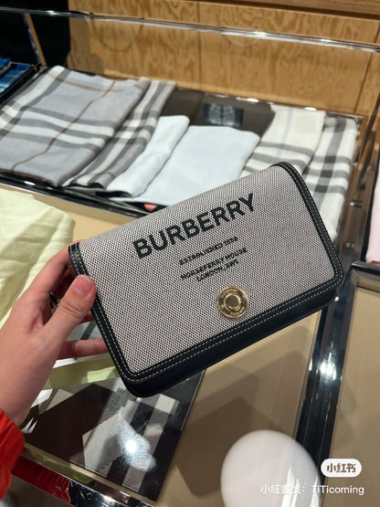 @Burberry Note 郵差包-灰/820P553 🔥折上七折🉐18420