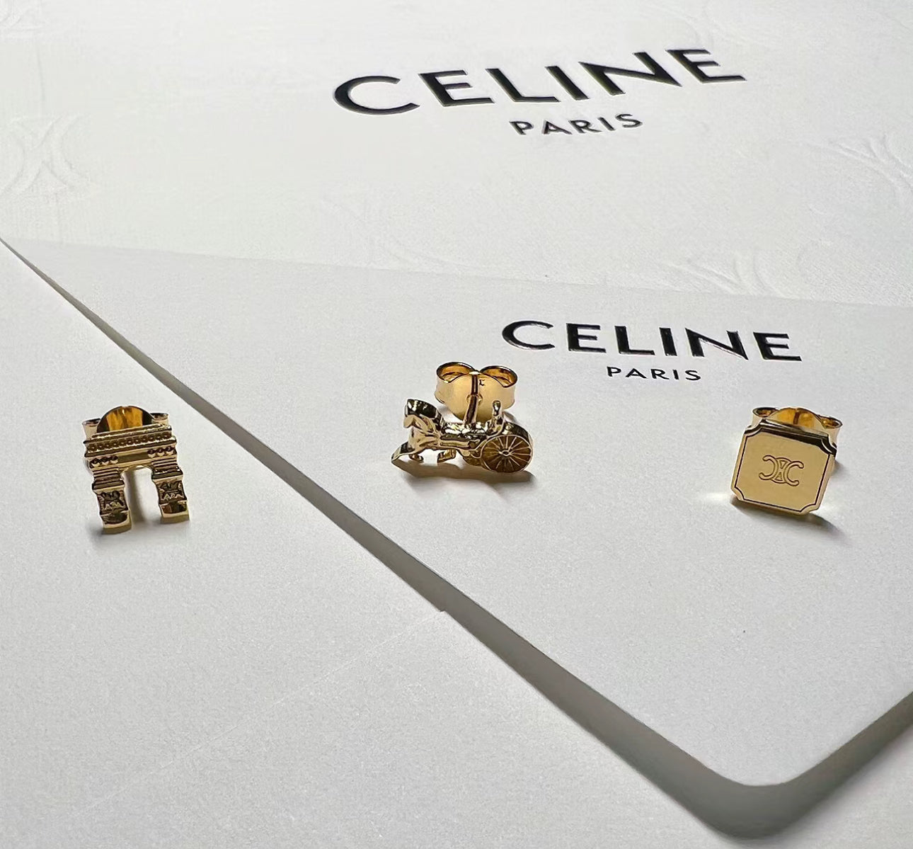 Celine Separables Heritage 金色三件套耳環/355E380 🉐14300🇪🇺