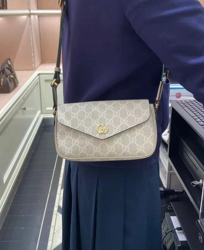 Gucci Ophidia GG 新款跨包