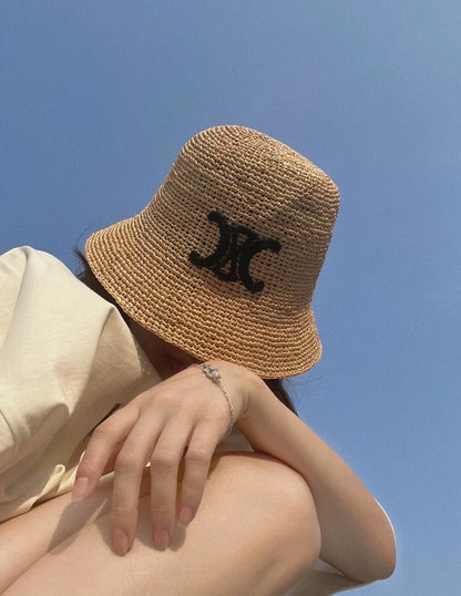 Celine Triomphe Bucket Hat 拉菲草漁夫帽/550E590 🉐21650🇪🇺