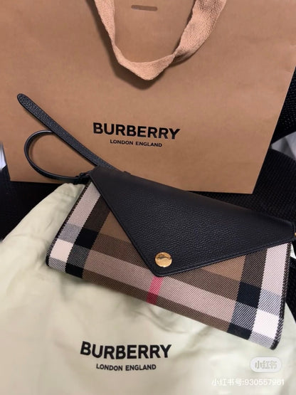 @Burberry▪️Hannah WOC 信封包/650P279 🔥下殺🉐13360