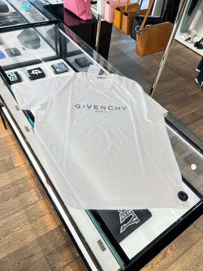 @Givenchy T 男款品牌Logo白T恤/306P215 🔔限時折🉐11000