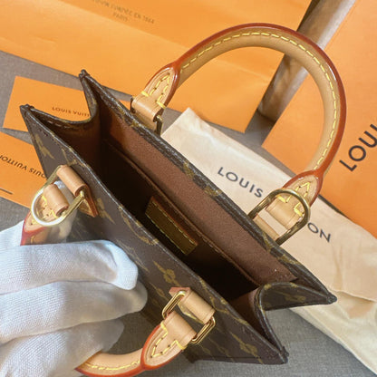 *現貨*LV Petit Sac Plat 小款琴譜包 P39800 /T63500