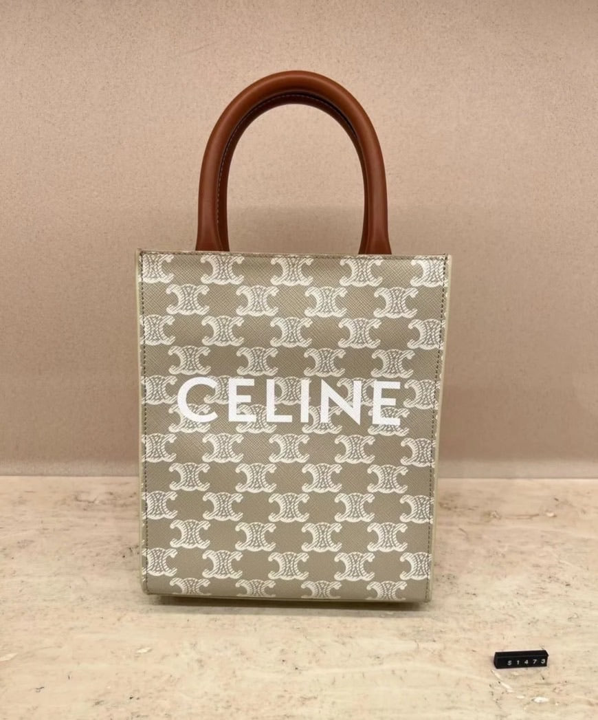 Celine Vertical Cabas Mini 迷你老花琴譜包/1150E1200 🉐43000🇪🇺